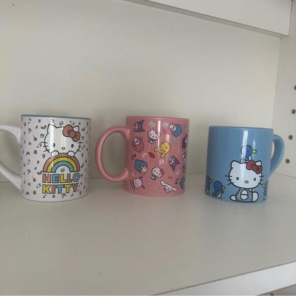 Hello Kitty Coffee Mugs - Picture 1 of 4